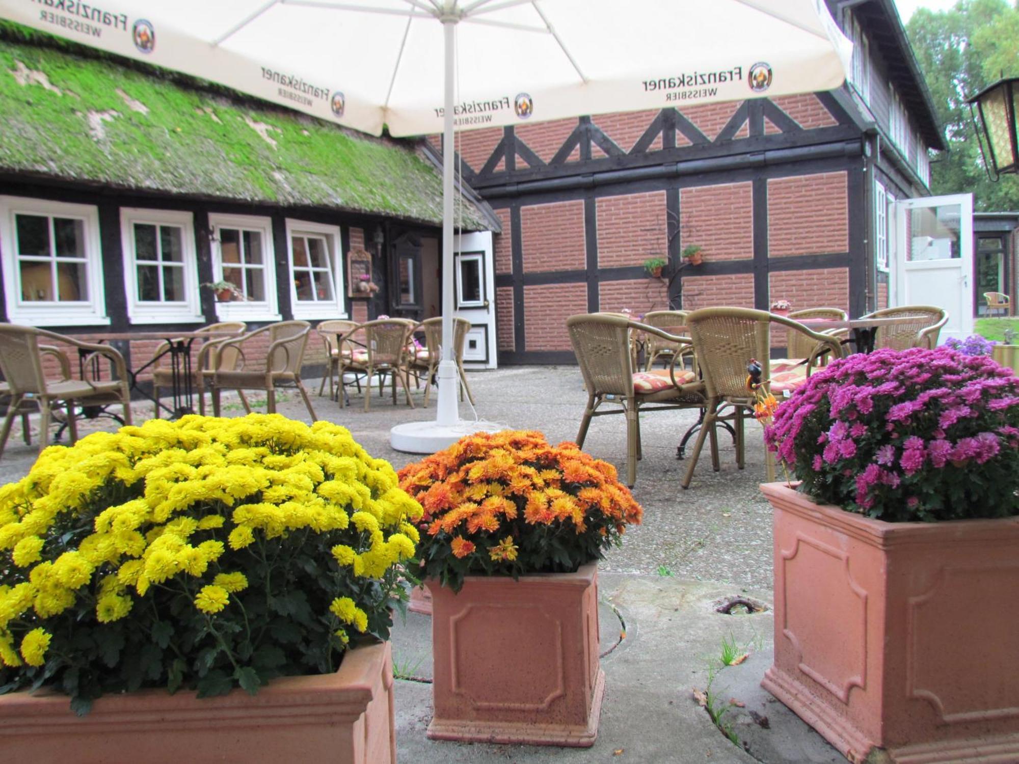 Ihr Ferien Hotel Brunnenhof Suhlendorf Exterior foto